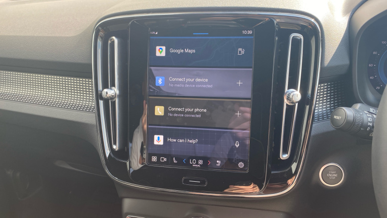 Volvo Xc40 2.0 B4P Plus Dark 5dr AWD Auto Petrol Estate